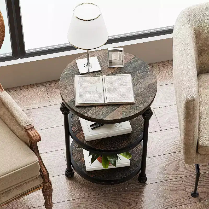 Table d'appoint ronde, Petite table d'appoint avec 3 étagères de rangement, Table d'appoint de style rustique en bois, Table de chevet industrielle à cadre métallique