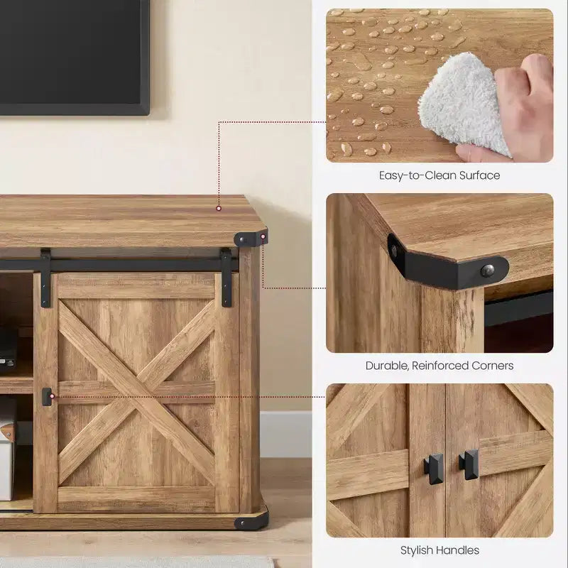 Meuble TV de ferme pour téléviseurs de 75 pouces - Meuble console multimédia de 70 pouces avec portes coulissantes de grange, station de charge à 6 prises et gestion des câbles, finition rustique