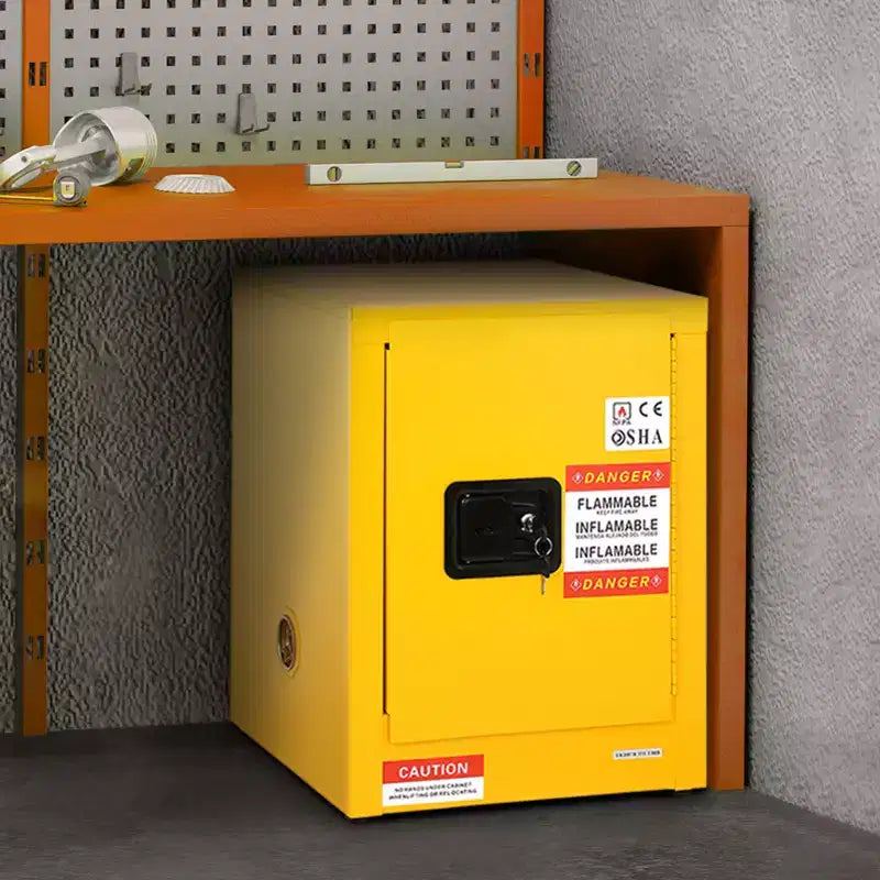 Armoire de sécurité pour produits inflammables, 12 gal, Armoire de stockage de liquides inflammables en acier laminé à froid, 16,9 x 16,9 x 22 po Antidéflagrante, Jaune