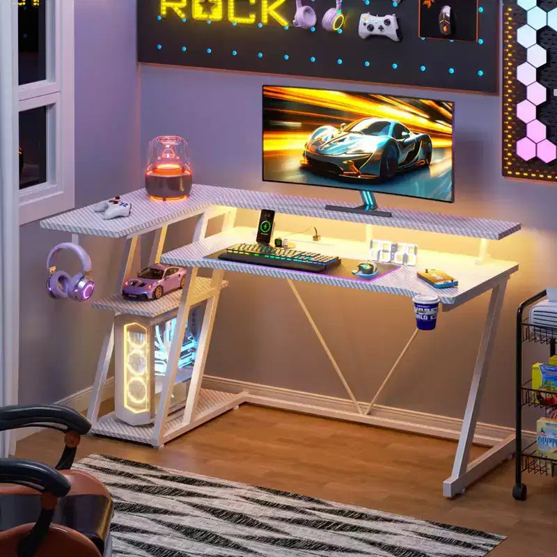 Bureau d'angle en L de 140 cm, blanc, pour gamer, avec support de moniteur, 3 étagères de rangement, bureau de gamer moderne pour chambres à coucher, installation de salle d'étude PC